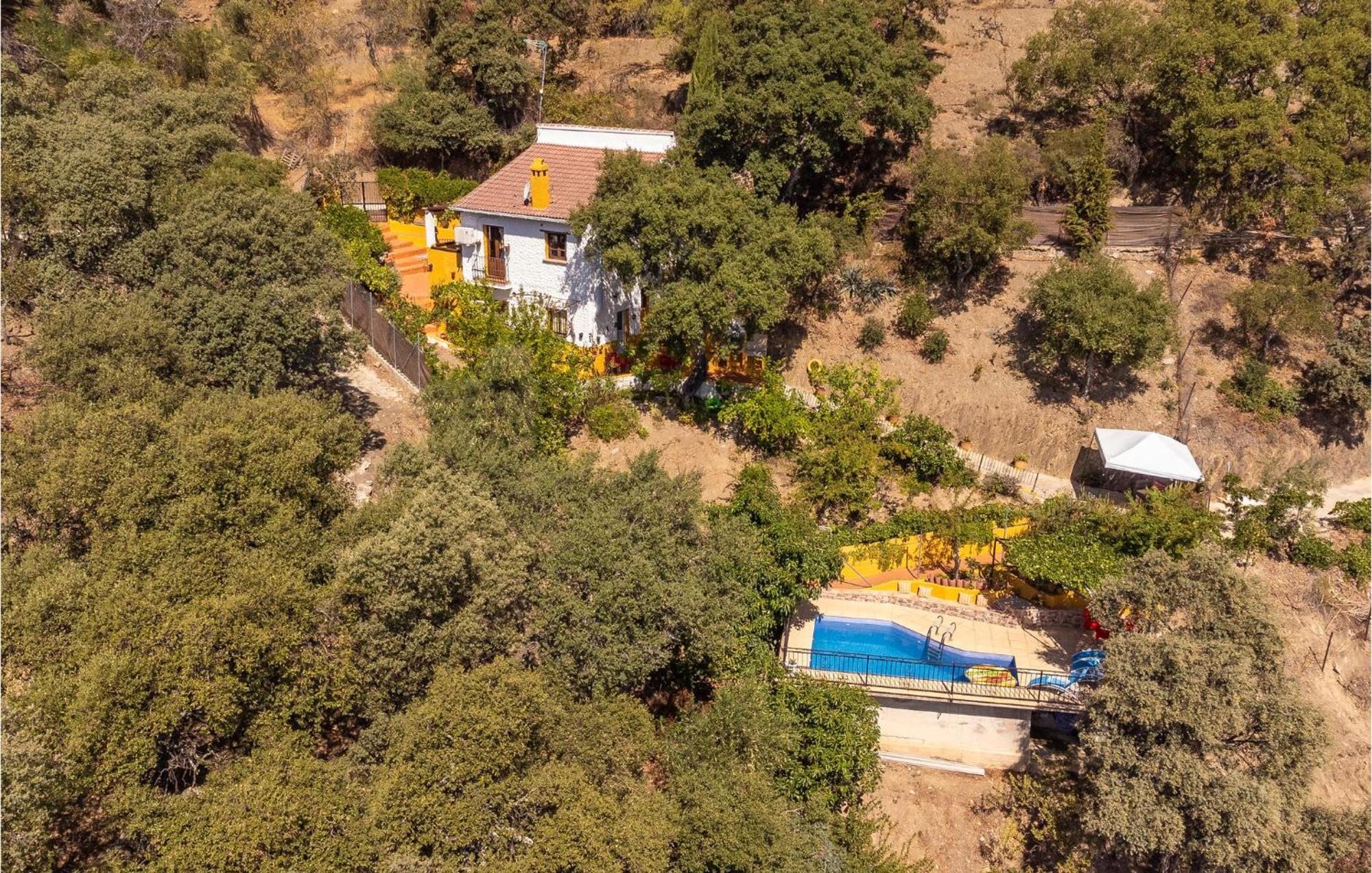 Amazing Cottage In Algatocin With Kitchen Kültér fotó